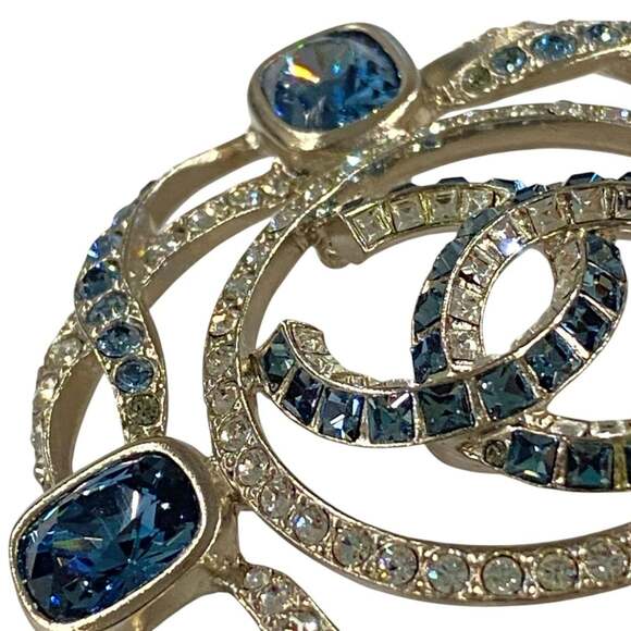 C19P CHANEL Coco Mark Brooch with Beads, Silver, Blue, Women's - Picture 3 of 6